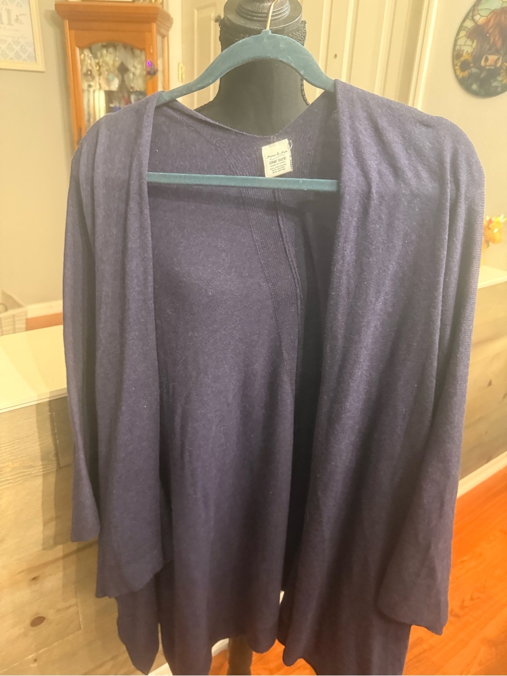 Anna & Ava Navy Open-Front Sweater no sleeves Cardigan wrap